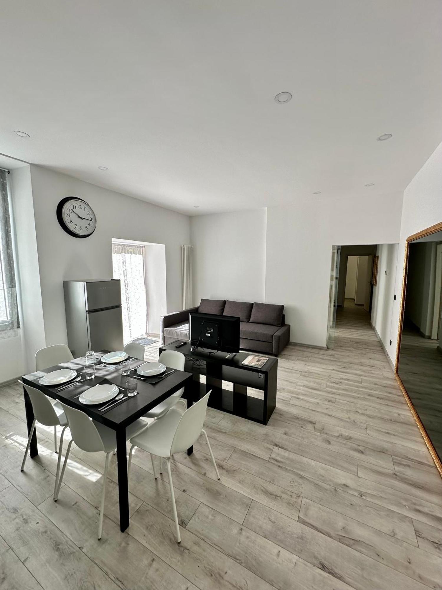 Casa Chiarina - Centro Citta Apartment Turin Luaran gambar